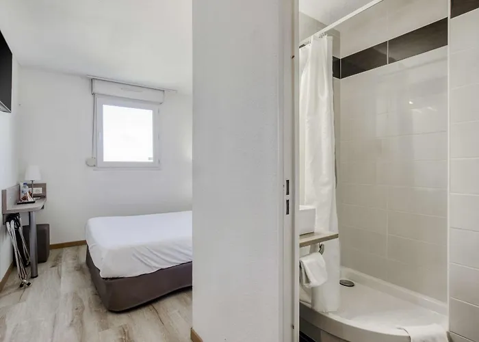 Brit Hotel Clermont-L\'Herault